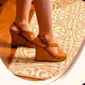 GUESS leather strapped buckle clasp wedges